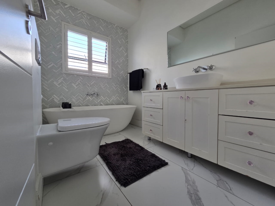 2 Bedroom Property for Sale in Palm Lakes Estate KwaZulu-Natal