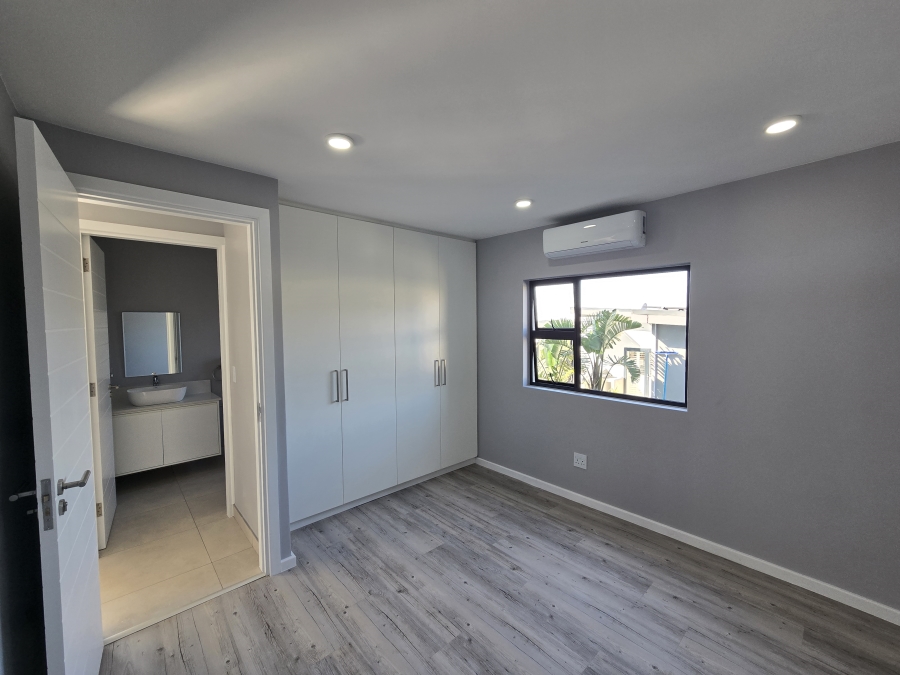 2 Bedroom Property for Sale in Shakas Rock KwaZulu-Natal