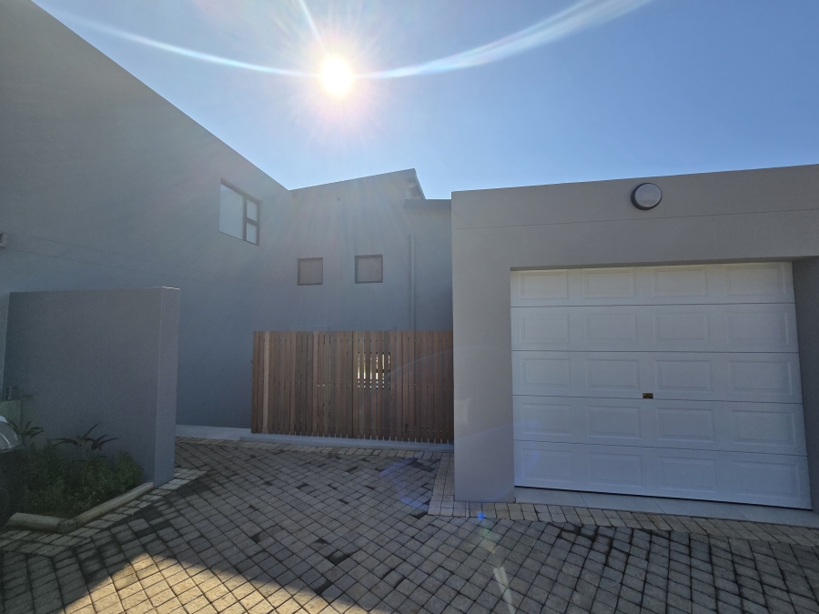 2 Bedroom Property for Sale in Shakas Rock KwaZulu-Natal