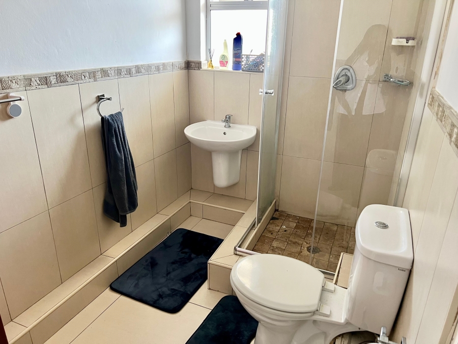 1 Bedroom Property for Sale in Umhlanga KwaZulu-Natal