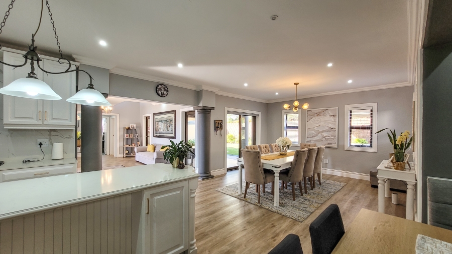 4 Bedroom Property for Sale in Izinga KwaZulu-Natal