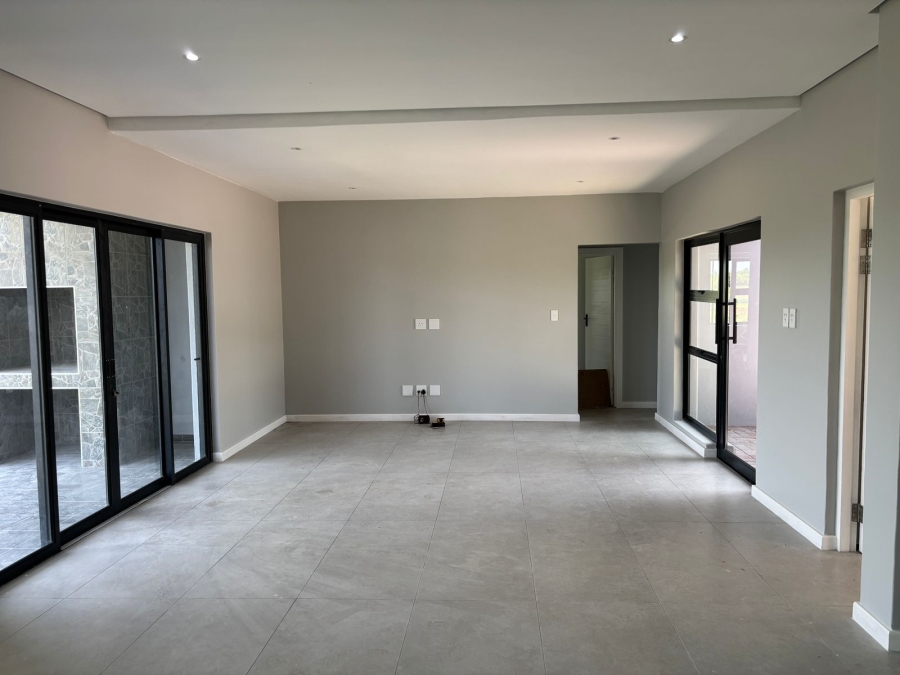 3 Bedroom Property for Sale in Palm Lakes Estate KwaZulu-Natal