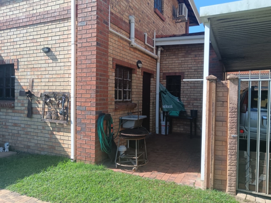 To Let 3 Bedroom Property for Rent in Meer En See KwaZulu-Natal