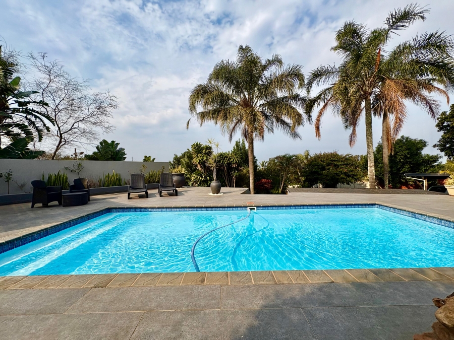 6 Bedroom Property for Sale in Umhlanga KwaZulu-Natal