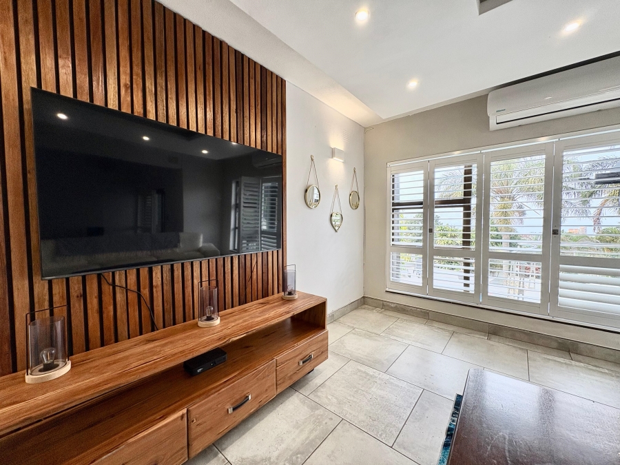 6 Bedroom Property for Sale in Umhlanga KwaZulu-Natal