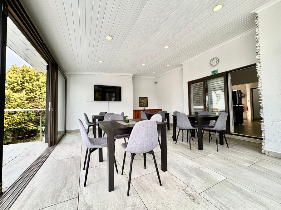 6 Bedroom Property for Sale in Umhlanga KwaZulu-Natal