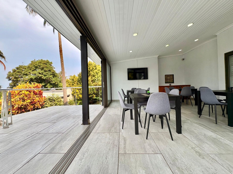 6 Bedroom Property for Sale in Umhlanga KwaZulu-Natal