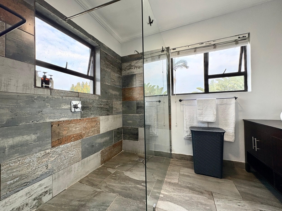 6 Bedroom Property for Sale in Umhlanga KwaZulu-Natal