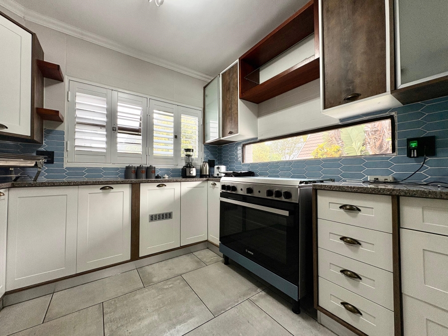 6 Bedroom Property for Sale in Umhlanga KwaZulu-Natal