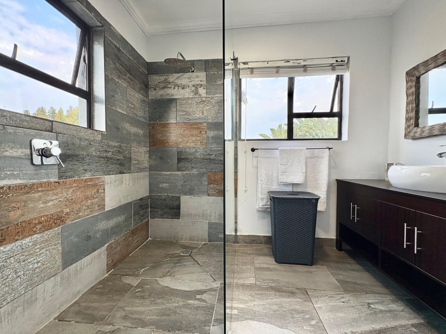 6 Bedroom Property for Sale in Umhlanga KwaZulu-Natal