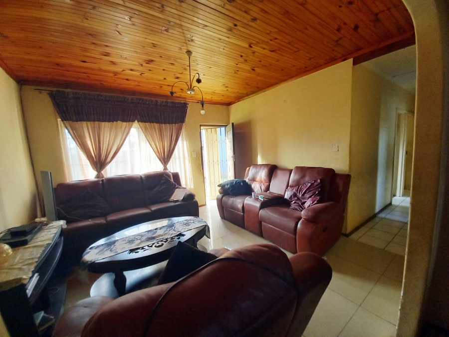 3 Bedroom Property for Sale in Esikhawini KwaZulu-Natal