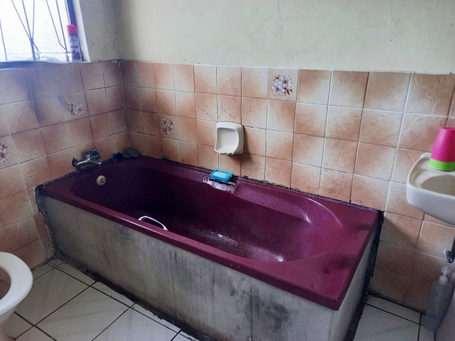 3 Bedroom Property for Sale in Esikhawini KwaZulu-Natal