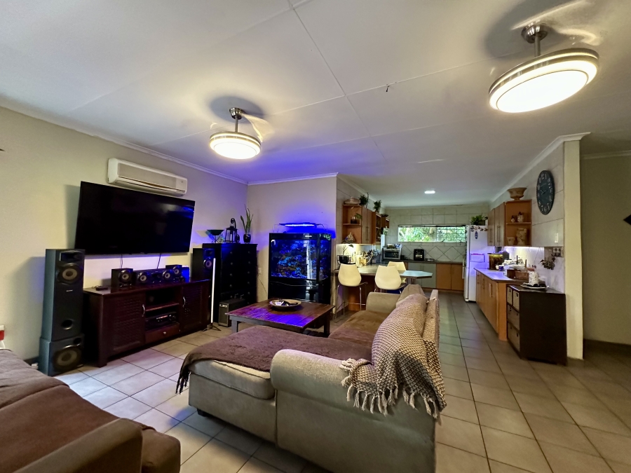 3 Bedroom Property for Sale in Birdswood KwaZulu-Natal