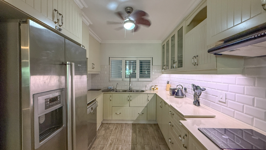 3 Bedroom Property for Sale in Willard Beach KwaZulu-Natal