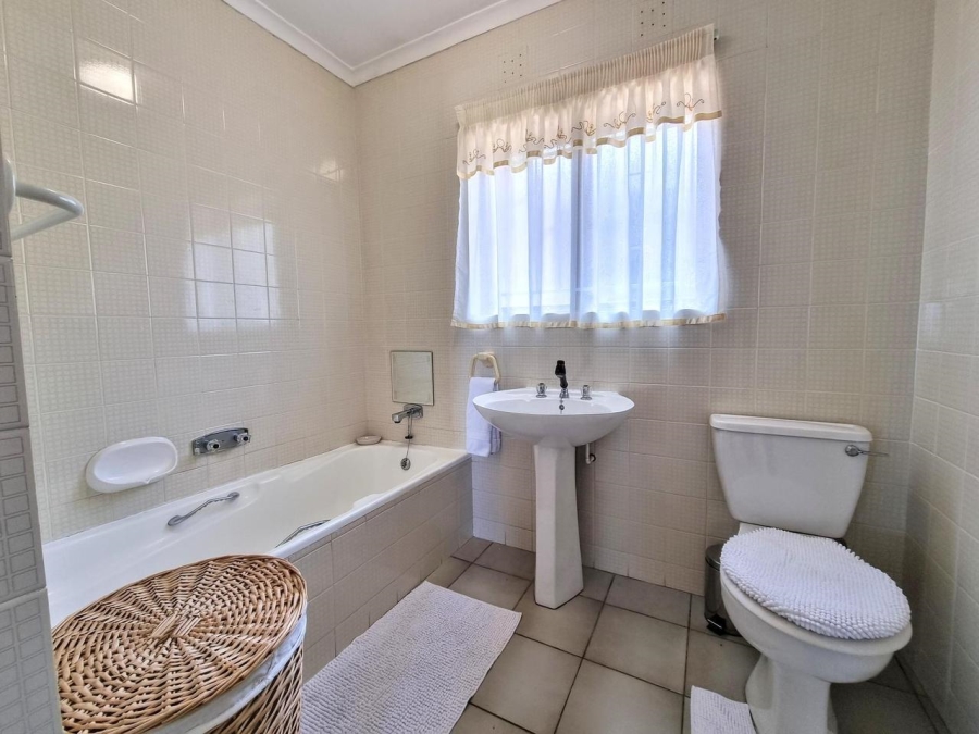2 Bedroom Property for Sale in Shakas Rock KwaZulu-Natal