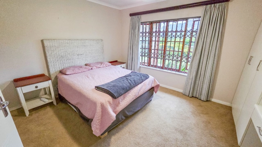 3 Bedroom Property for Sale in Chase Valley KwaZulu-Natal