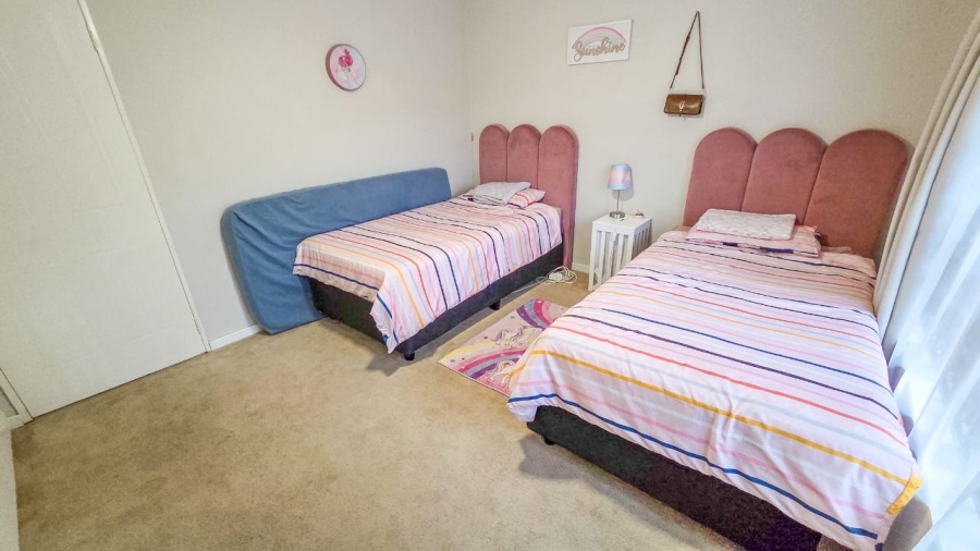 3 Bedroom Property for Sale in Chase Valley KwaZulu-Natal