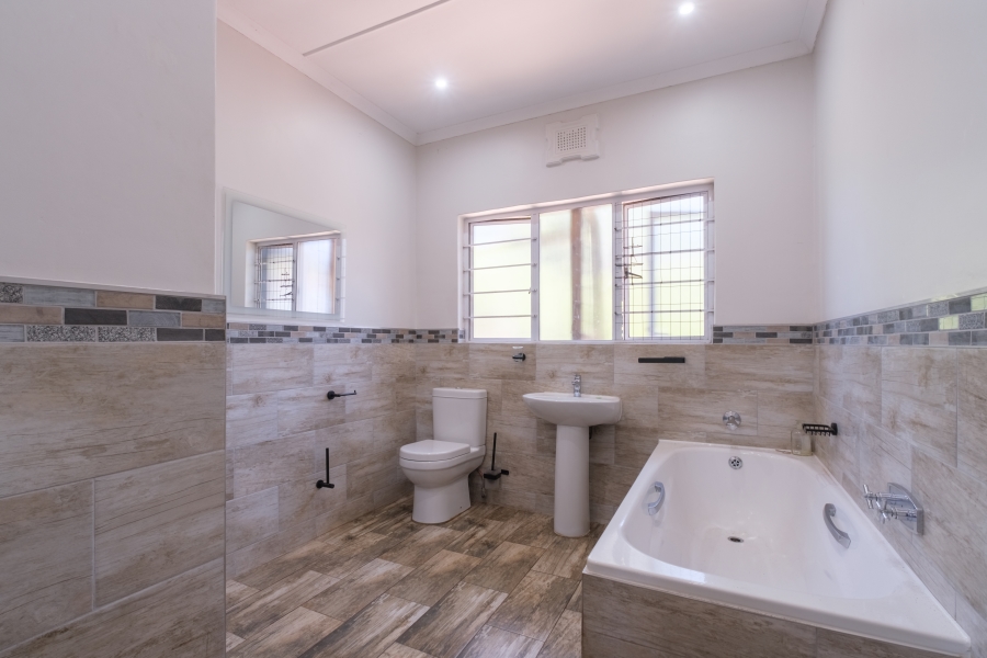 4 Bedroom Property for Sale in Ballito Central KwaZulu-Natal