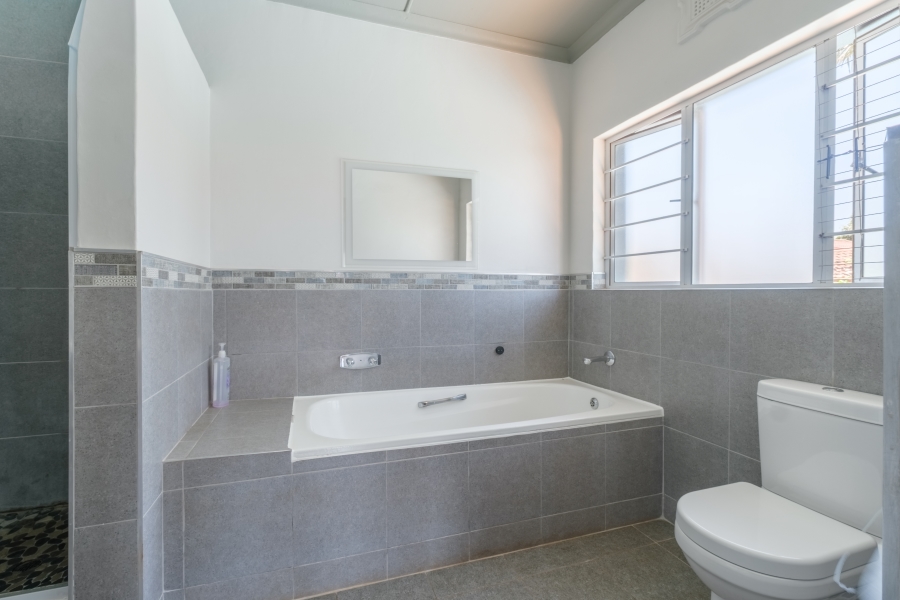 4 Bedroom Property for Sale in Ballito Central KwaZulu-Natal