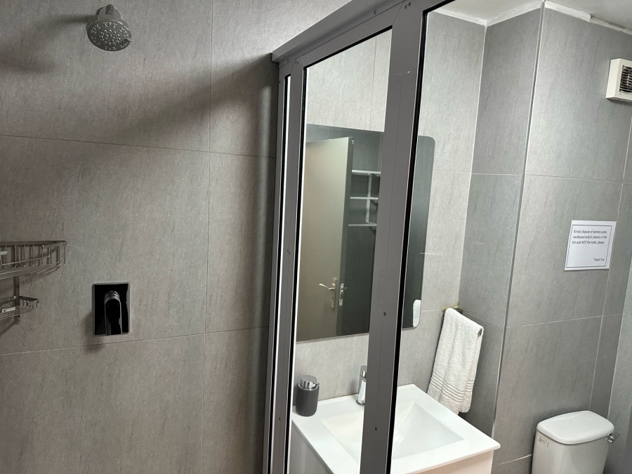 2 Bedroom Property for Sale in Point Waterfront KwaZulu-Natal