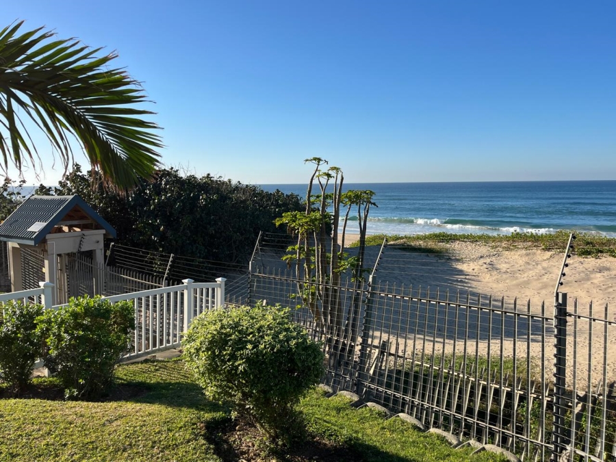2 Bedroom Property for Sale in Manaba Beach KwaZulu-Natal
