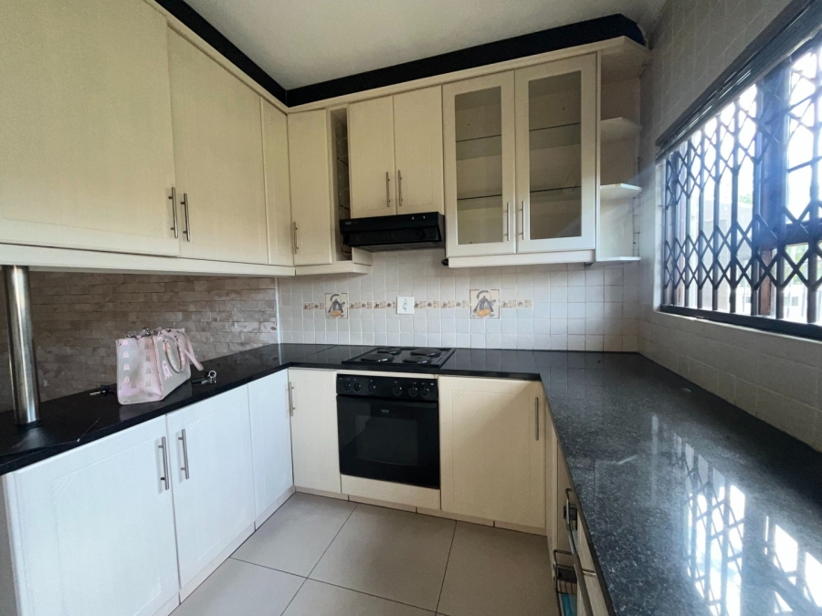2 Bedroom Property for Sale in Bluff KwaZulu-Natal