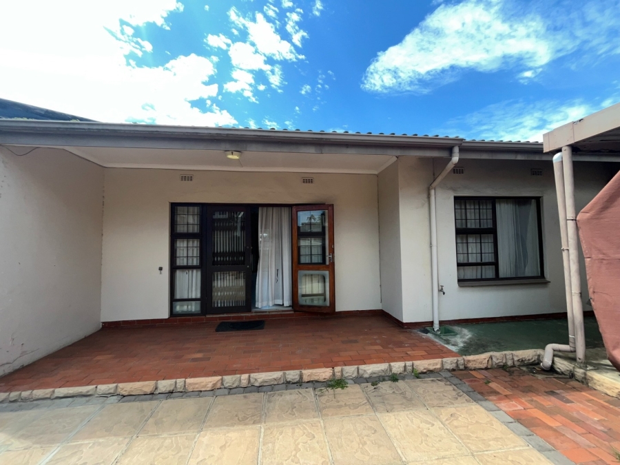 2 Bedroom Property for Sale in Bluff KwaZulu-Natal
