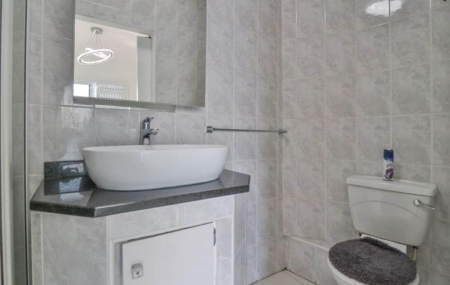 To Let 3 Bedroom Property for Rent in Bluff KwaZulu-Natal