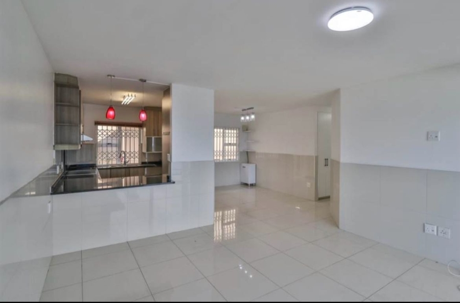 To Let 3 Bedroom Property for Rent in Bluff KwaZulu-Natal