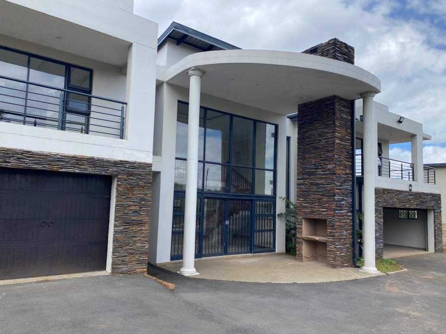 6 Bedroom Property for Sale in Hilton Gardens KwaZulu-Natal