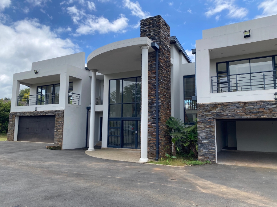 6 Bedroom Property for Sale in Hilton Gardens KwaZulu-Natal