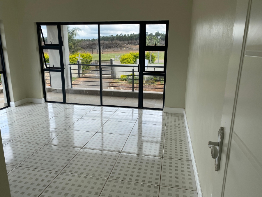 6 Bedroom Property for Sale in Hilton Gardens KwaZulu-Natal