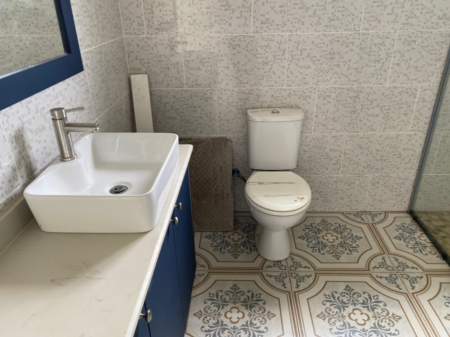 6 Bedroom Property for Sale in Hilton Gardens KwaZulu-Natal