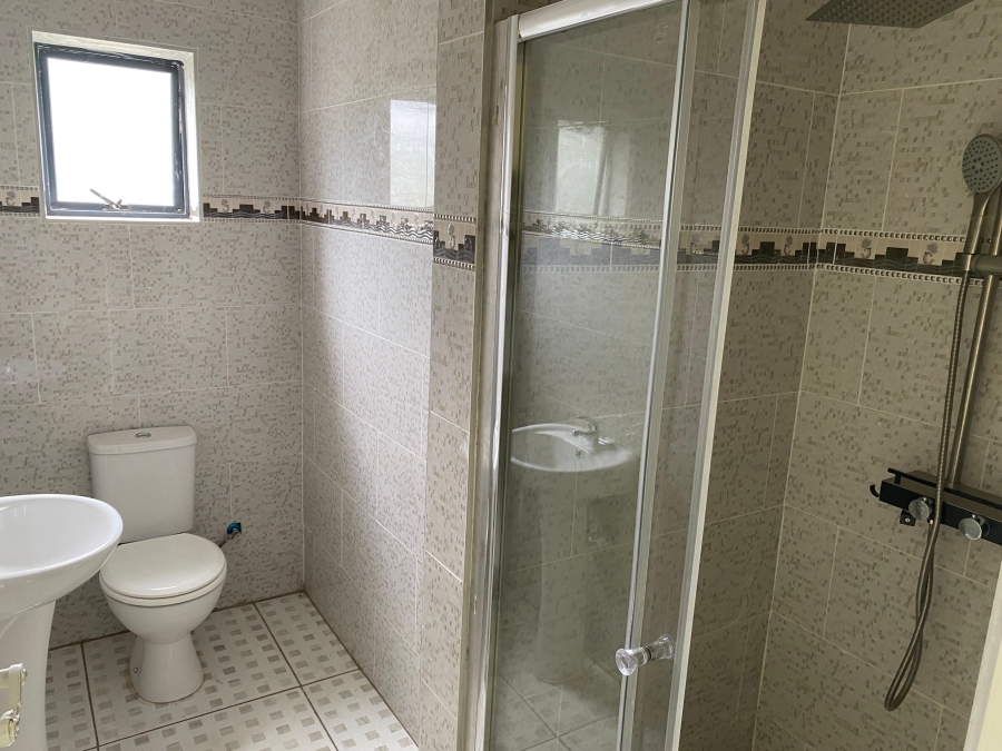 6 Bedroom Property for Sale in Hilton Gardens KwaZulu-Natal