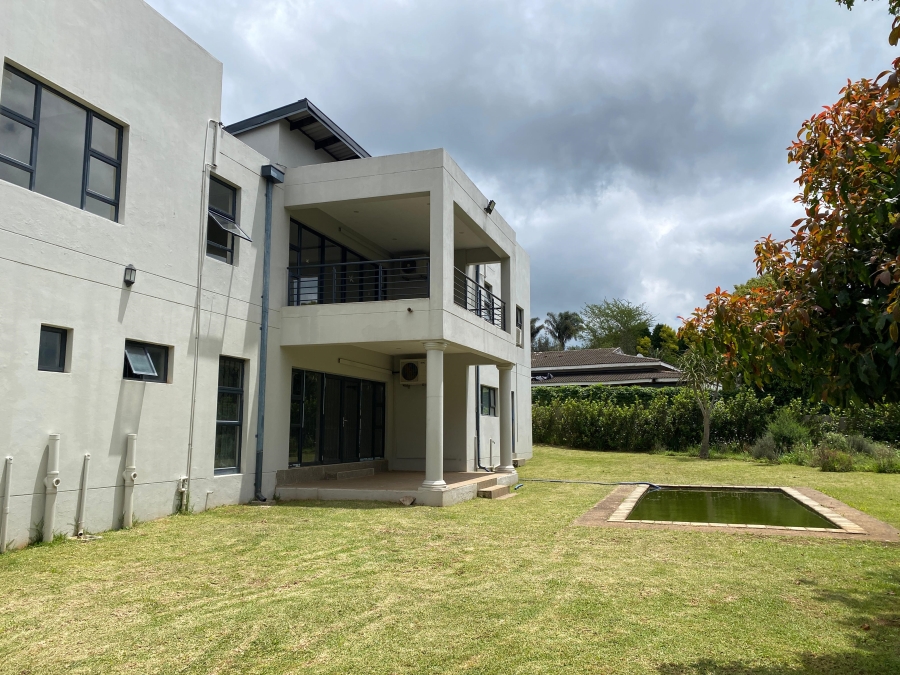 6 Bedroom Property for Sale in Hilton Gardens KwaZulu-Natal