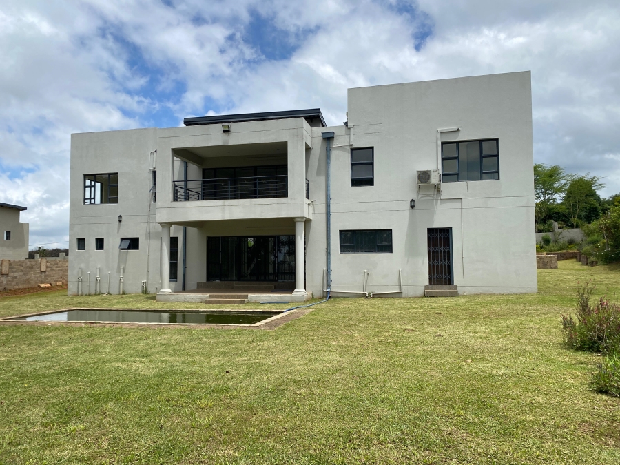 6 Bedroom Property for Sale in Hilton Gardens KwaZulu-Natal