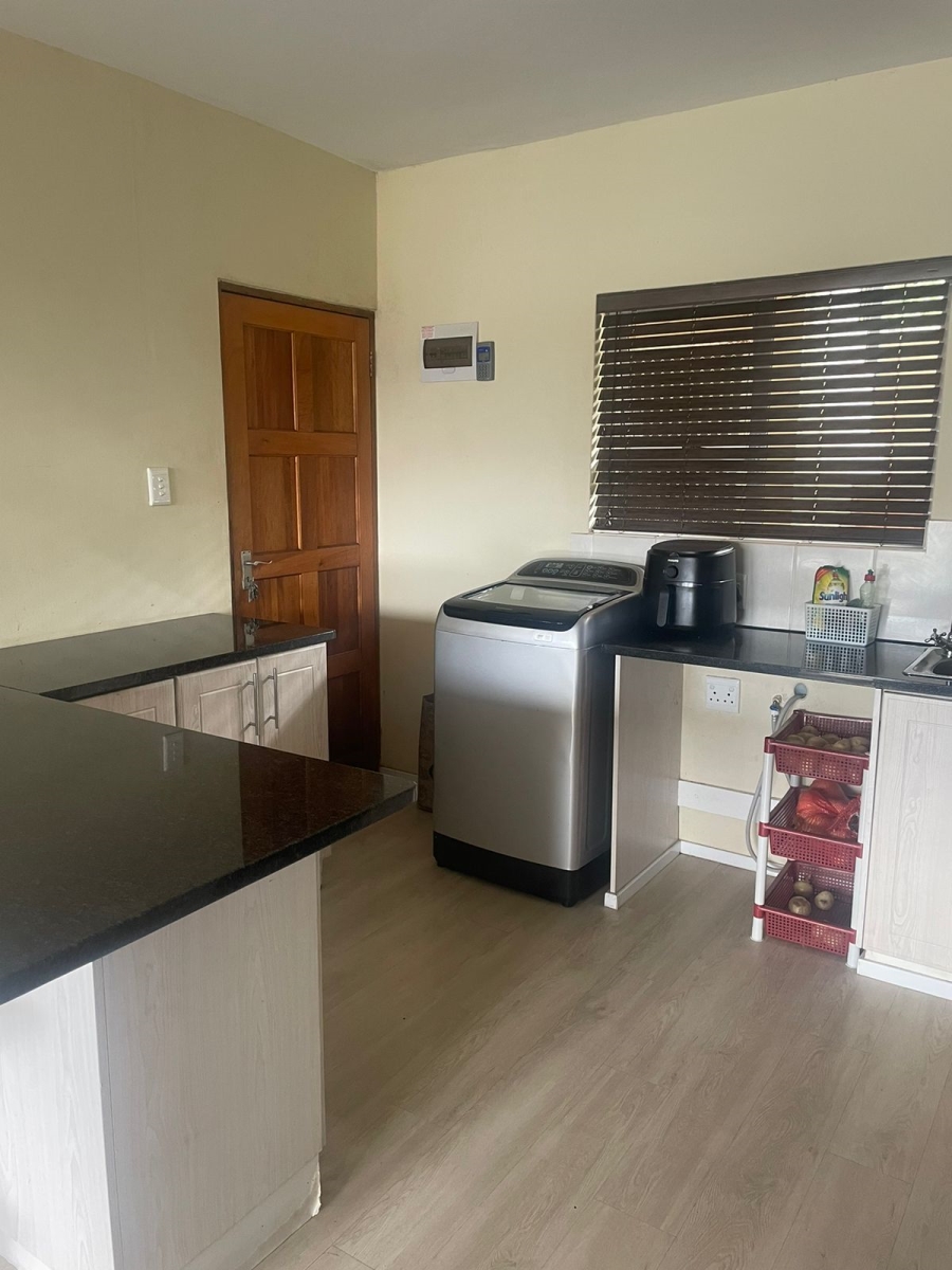 2 Bedroom Property for Sale in Chase Valley KwaZulu-Natal