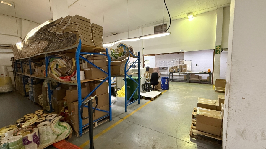 To Let commercial Property for Rent in Red Hill KwaZulu-Natal