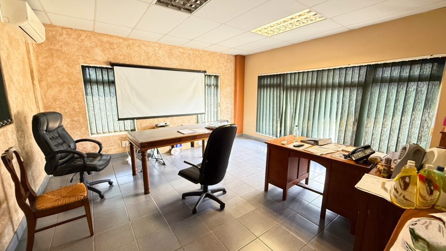 To Let commercial Property for Rent in Red Hill KwaZulu-Natal