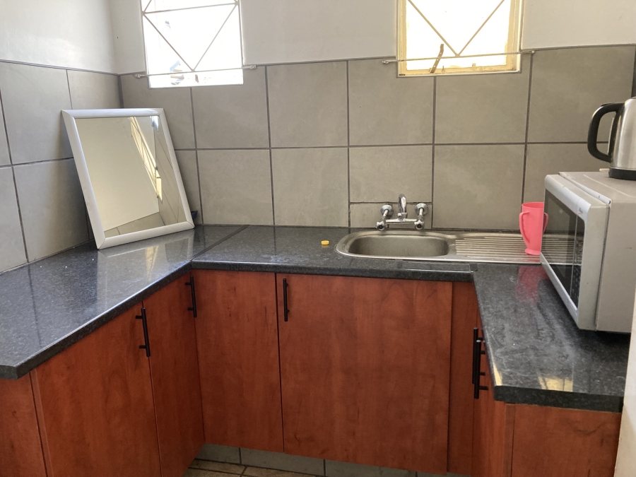 To Let commercial Property for Rent in Westmead KwaZulu-Natal