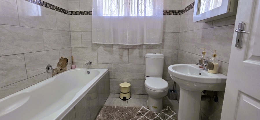 4 Bedroom Property for Sale in Grantham Park KwaZulu-Natal