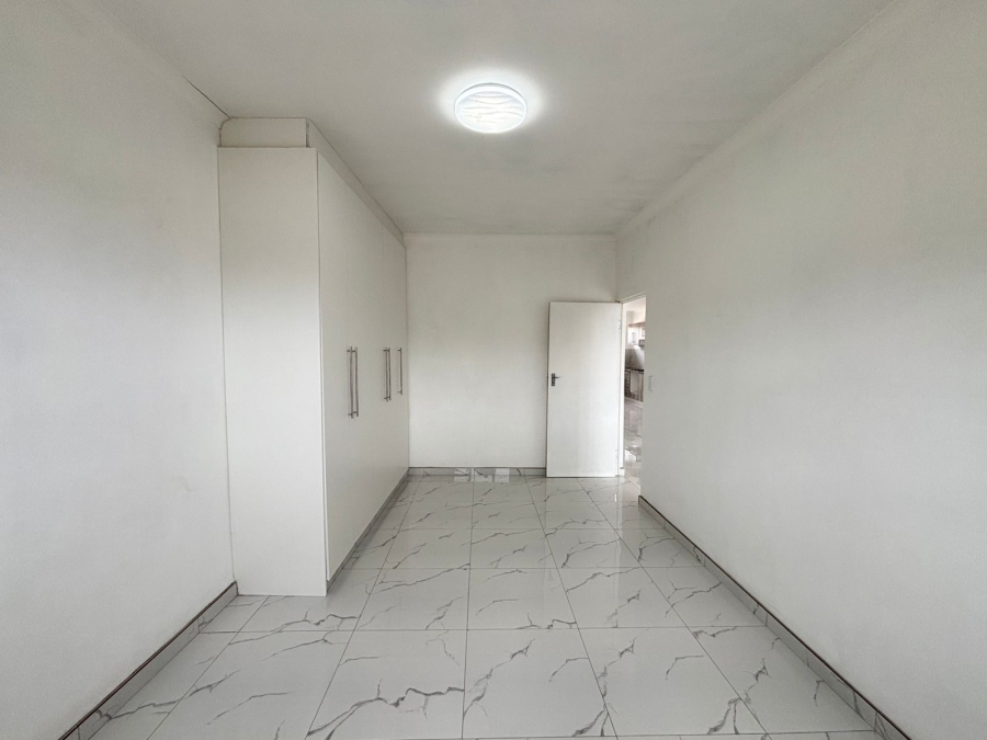 To Let 2 Bedroom Property for Rent in Parlock KwaZulu-Natal