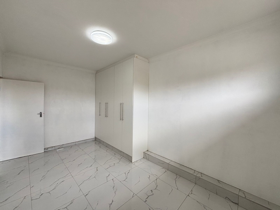 To Let 2 Bedroom Property for Rent in Parlock KwaZulu-Natal