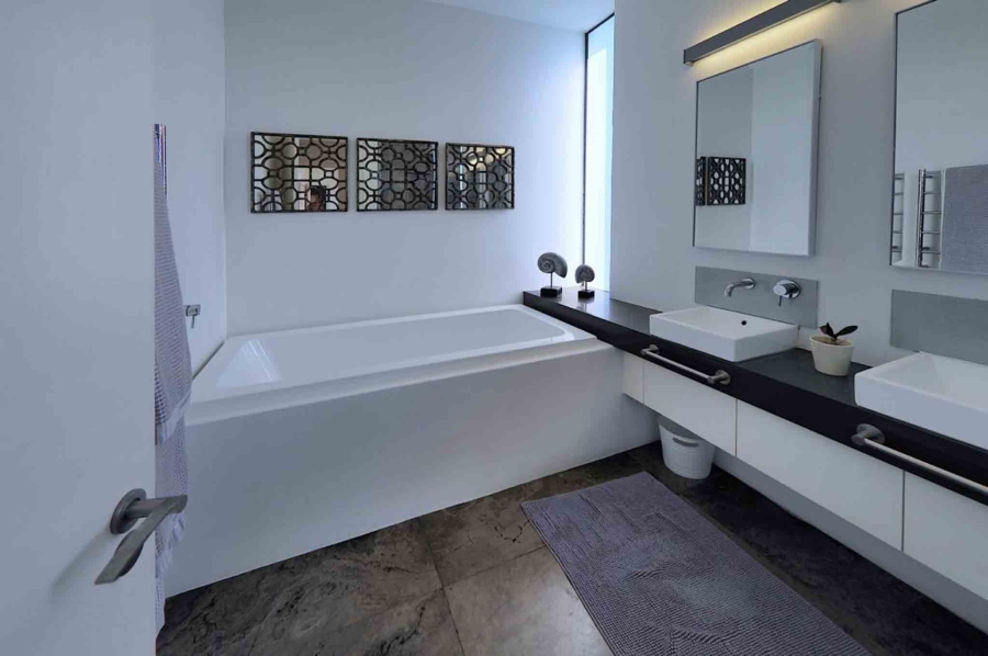 5 Bedroom Property for Sale in Hawaan Forest Estate KwaZulu-Natal