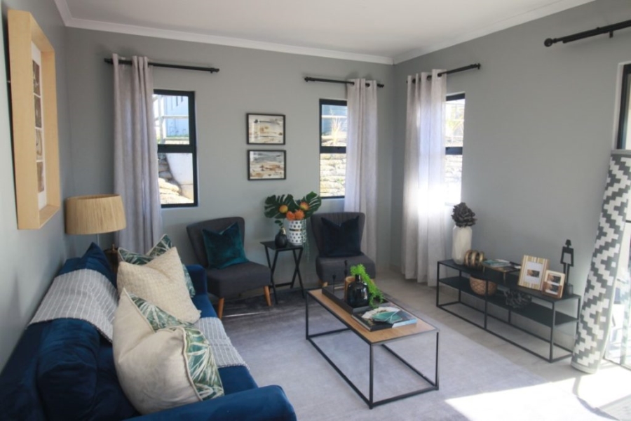 2 Bedroom Property for Sale in Shakaskraal KwaZulu-Natal