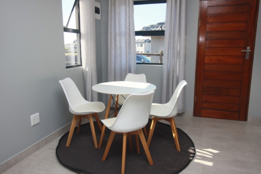 2 Bedroom Property for Sale in Shakaskraal KwaZulu-Natal