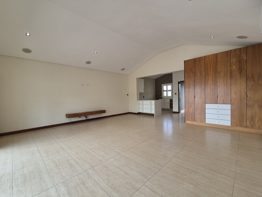 4 Bedroom Property for Sale in Ballito Central KwaZulu-Natal