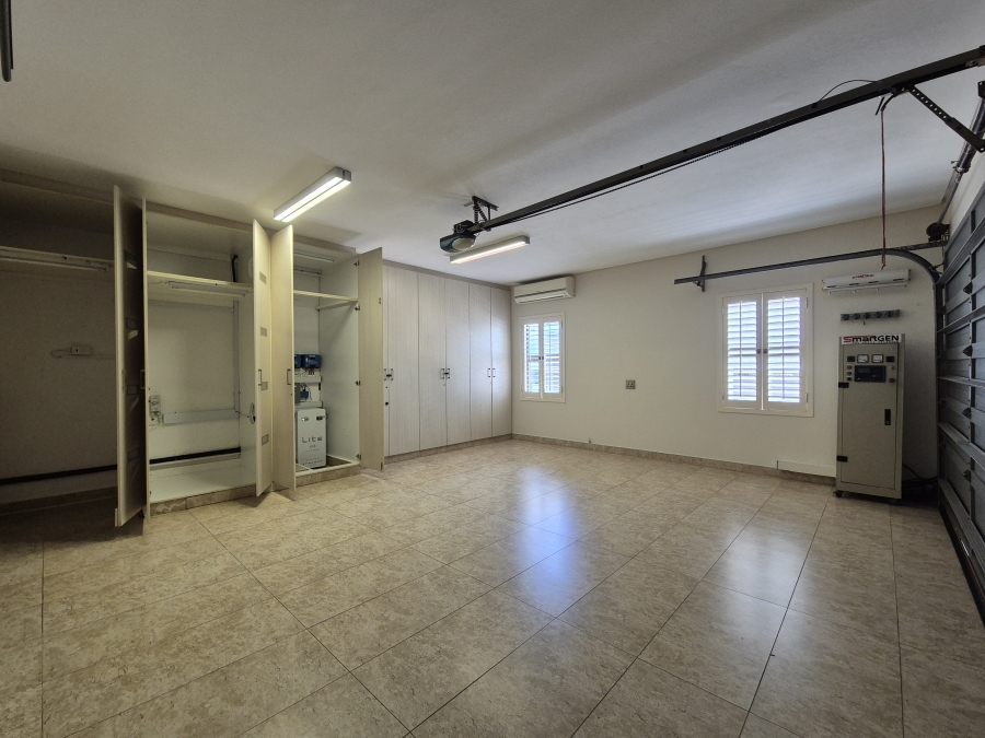 4 Bedroom Property for Sale in Ballito Central KwaZulu-Natal