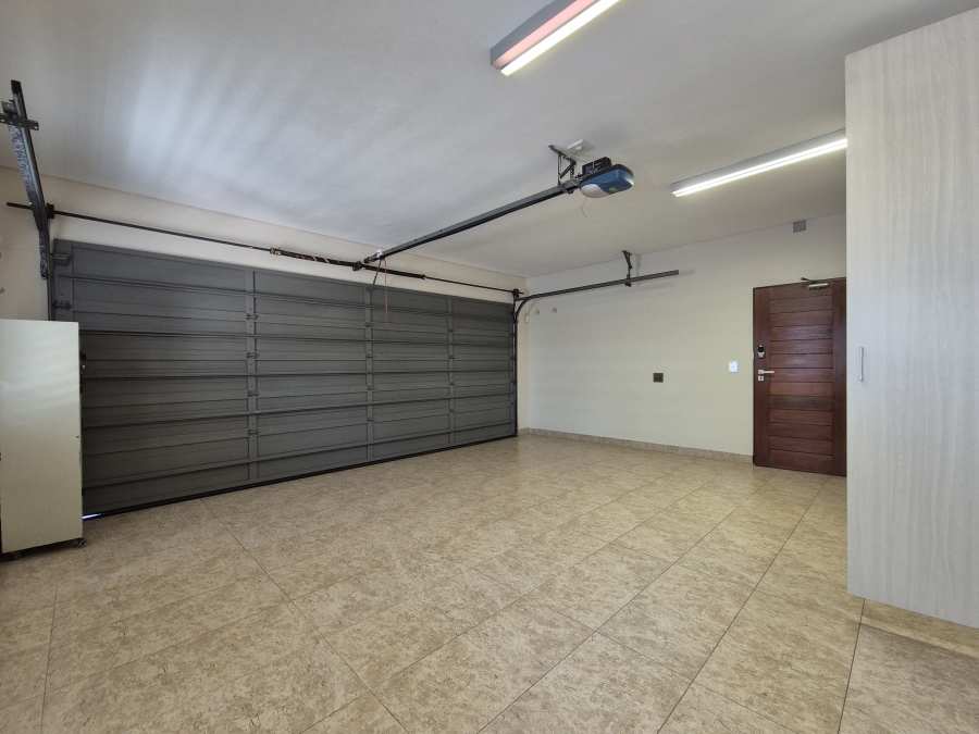 4 Bedroom Property for Sale in Ballito Central KwaZulu-Natal