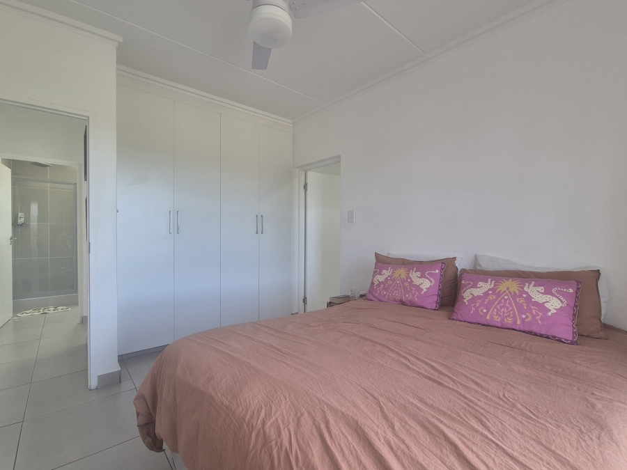 2 Bedroom Property for Sale in Ballitoville KwaZulu-Natal